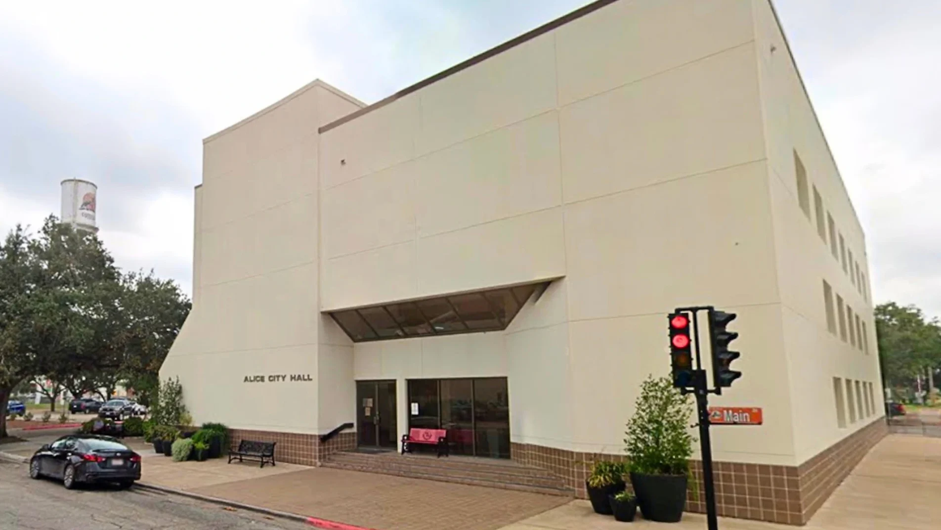 Firefighter hiring, zoning changes and development on Alice City Council agenda